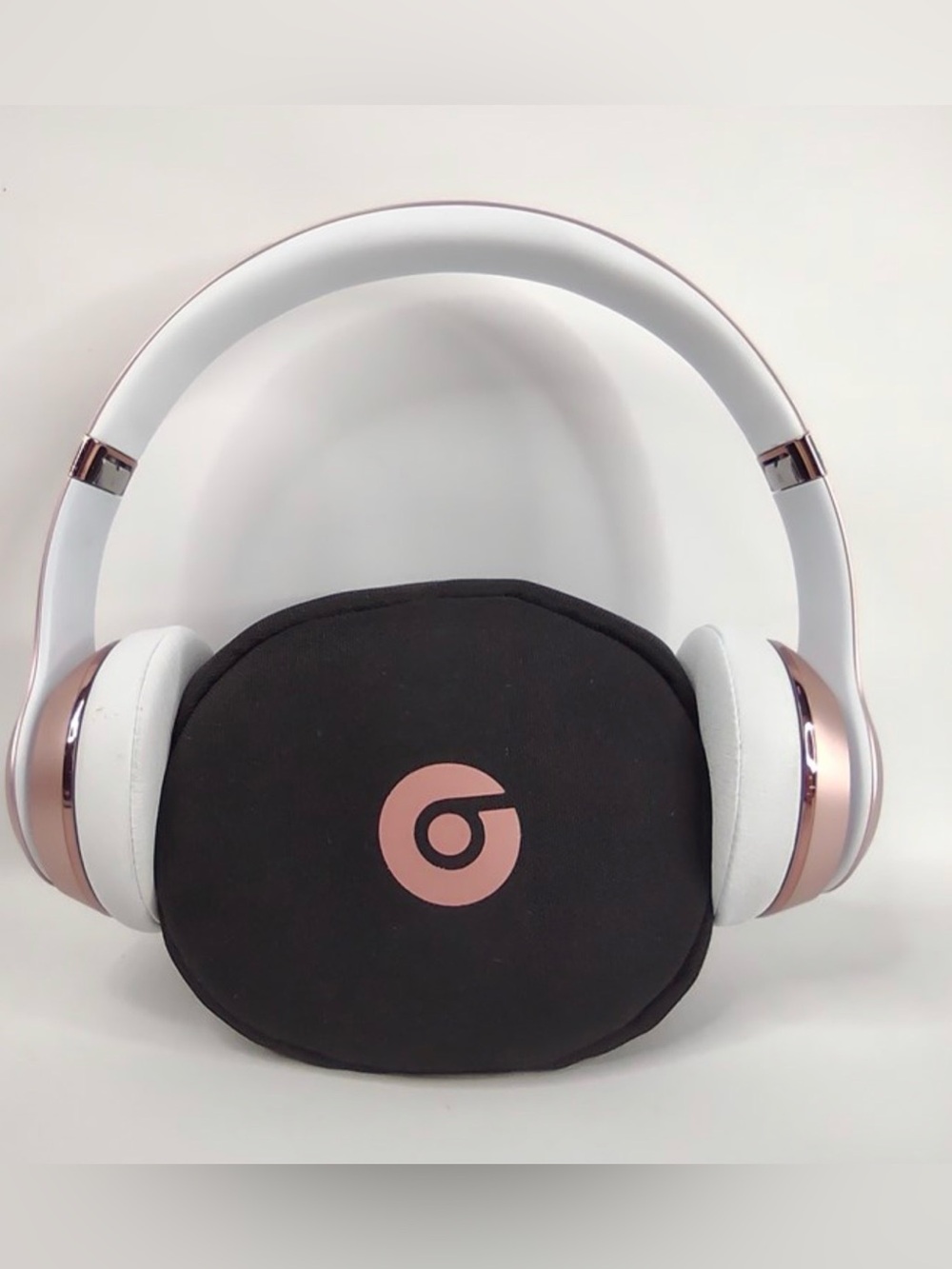 Beats Solo3 Wireless On-Ear Headphones–Rose Gold w/Carrying Case (Tested) - Picture 5 of 12